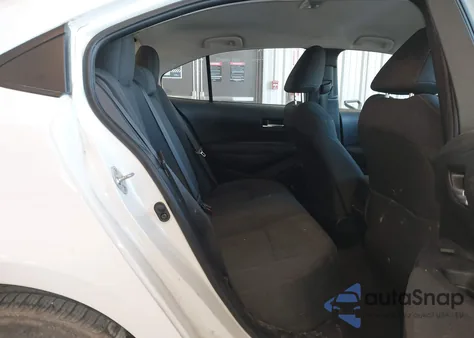 2021 Toyota Corolla Le z USA, uszkodzony, nr VIN 5YFEPMAE9MP245751